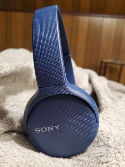Sony Headphones - Thumbnail 6