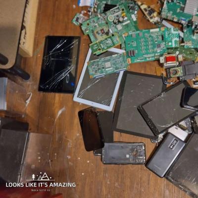 PRINTED CIRCUIT BOARDS AND CELL PHONES AND TABLETS - Houston, Texas