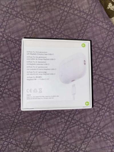 AirPods Pro - Thumbnail 4