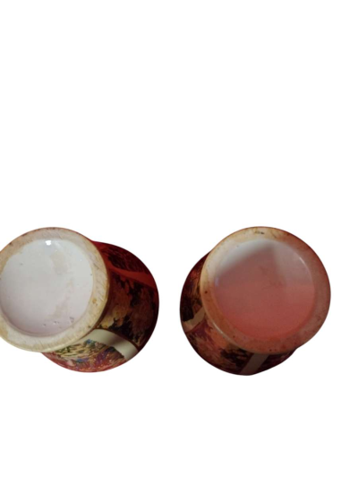 pair of large beautiful Chinese or Japanese vases - Thumbnail 2