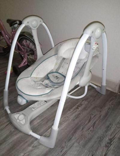 crib play pin and swing 150 OBO - Thumbnail 6