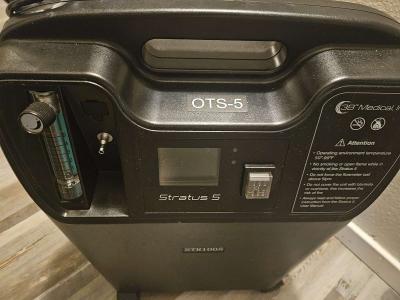 oxygen concentrator - Thumbnail 2