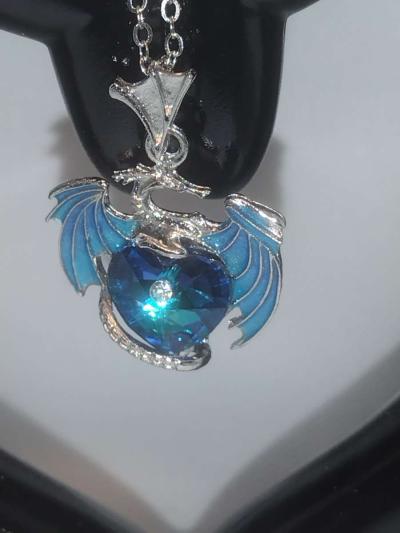 Dragon Heart Rhinestone Necklace Blue - Thumbnail 2