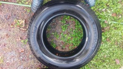 3 MICHELIN TIRES - Thumbnail 2