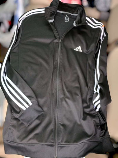 mens designer hoodies hats gloves womans hats and scarves - Thumbnail 3