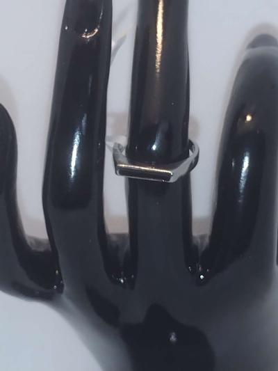 Black Rectangle Retro Geometric Ring - Thumbnail 2