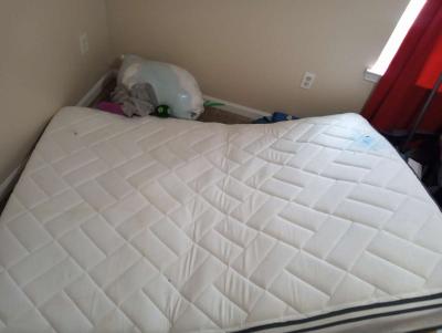 FULL SIZE MATTRESS - Thumbnail 2