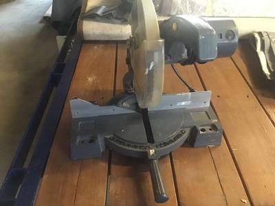 Sears Craftman compound miter saw - Thumbnail 6