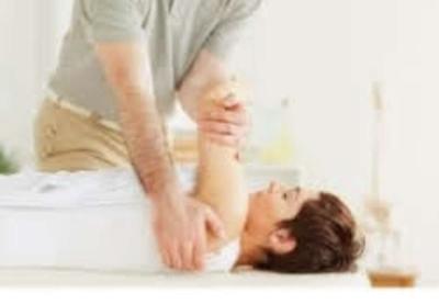 sobador masajista Edgar a domicilio - Thumbnail 2