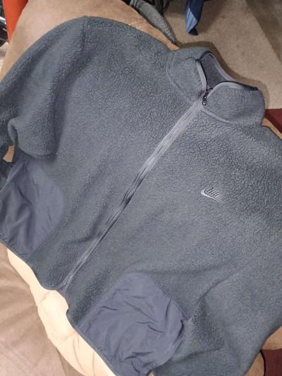 mens Nike fleece jacket size xl - Thumbnail 2