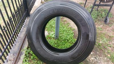 7 Goodyear Tires for Big Rig - Thumbnail 3