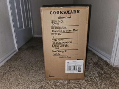 Brand New Nonstick Red Pots and Pans Set - Thumbnail 3