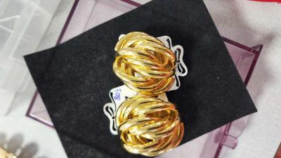 Handmade Braclets and more porch pickup only Vintiage - Thumbnail 3