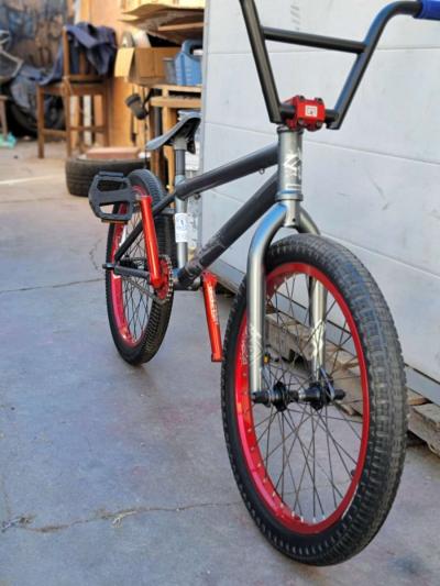 20 inch bmx - Thumbnail 3