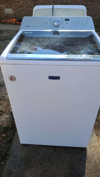 Maytag washer and propane dryer xl - Thumbnail 3