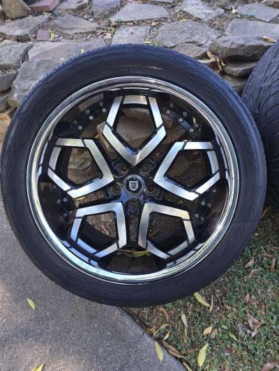 22 inch rims with tires - Thumbnail 6