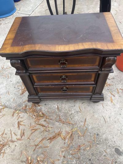 bed room furniture - Thumbnail 2