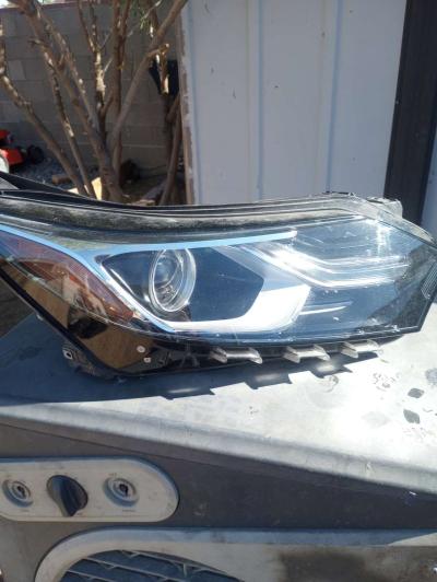 2018 to 2021 Chevy equinox headlights and fog lights - Thumbnail 3