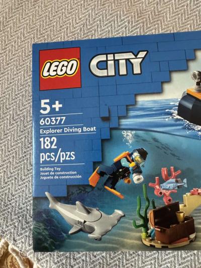 2005AMTT New Lego 60377 City Explorer Diving Boat Building S - Thumbnail 3
