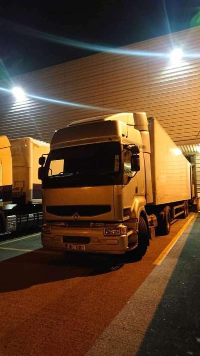 Kenworth Trucks and A Reefer - Thumbnail 4