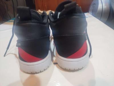 Nike Air Jordans Size 45Y - Thumbnail 4