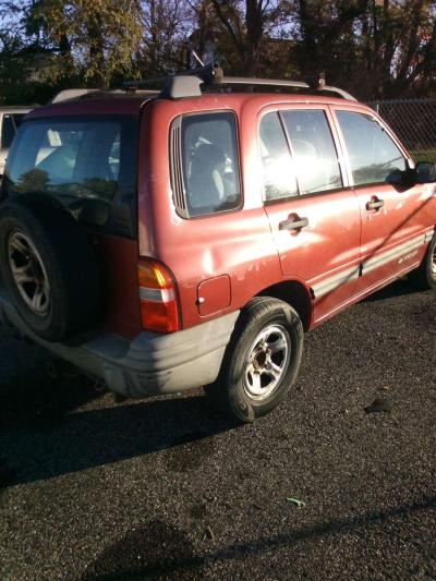 2000 Chevy tracker 4w drive - Thumbnail 4