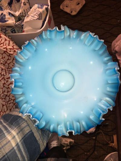 Fenton blue crest ruffled edge bowl - Thumbnail 4