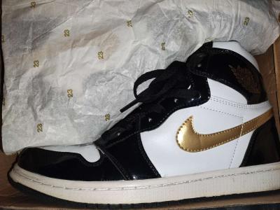 Like new condition 98 NIKE and Adidas - Thumbnail 2