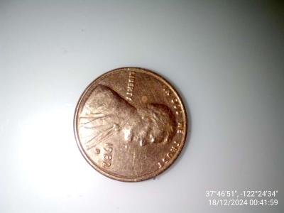 1982 filled D penny with date stamp error - Thumbnail 3