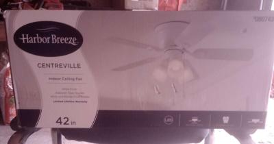 The Harbor Breeze Centreville 42in Ceiling Fan - Thumbnail 2