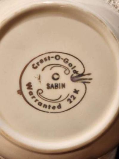 Victorian 22karat bowls and plates - Thumbnail 2