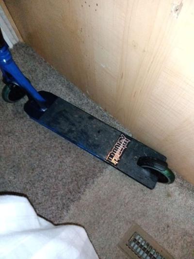 adult scooter - Thumbnail 3