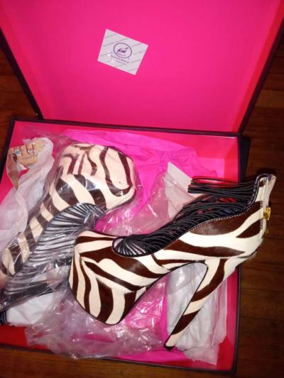 GREAT PRICES FOR BRAND NEW IN BOX LONDON TRASH WOMEN SHOES - Thumbnail 3