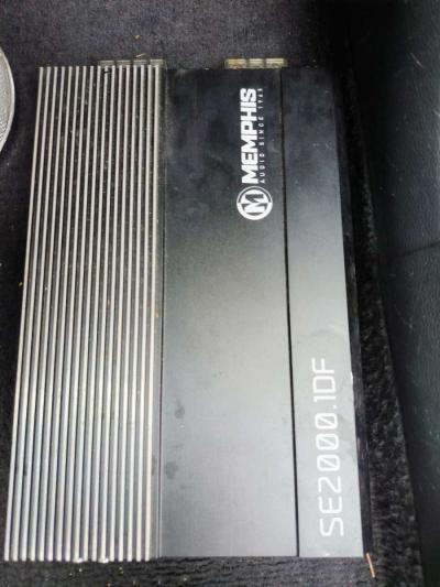 Car Audio Speakers and 2 amps - Thumbnail 2