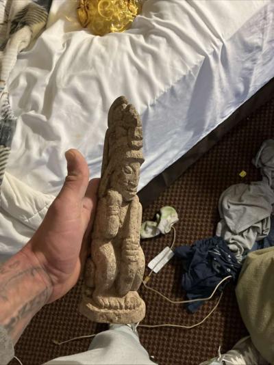 antique Aztec stone statue - Thumbnail 3