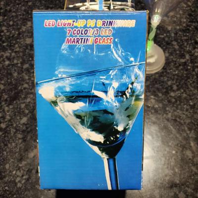 Light Up Martini Glasses  7 Color  3 LED  Plastic  Pack Of 4 - Thumbnail 4
