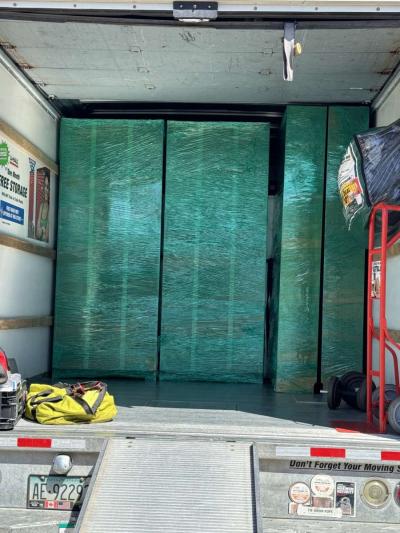 Moving - Thumbnail 3