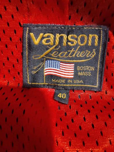 leather jacket - Thumbnail 2