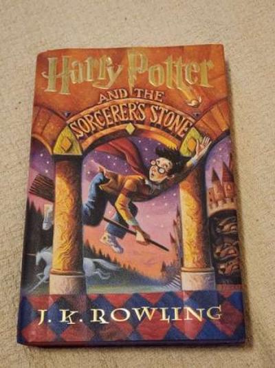 Harry Potter and the Sorcerers Stone book
