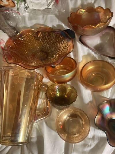 100 pieces of carnival glass Fenton and le smith 500 bucks - Thumbnail 3