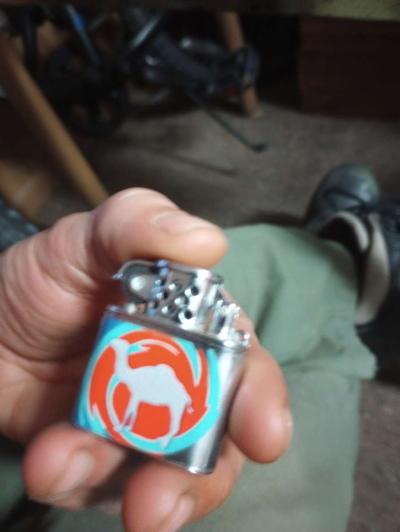 a camel lighter worth a lot - Thumbnail 5