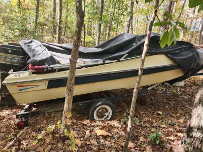 85 hp mercury outboard motor boat and trailer - Thumbnail 2
