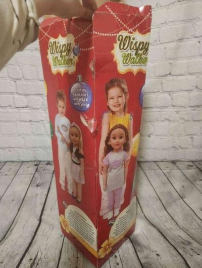 27 Inch Uneeda Wispy Walker Doll - Thumbnail 2