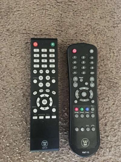 32 inch Westinghouse flat screen TV - Thumbnail 5