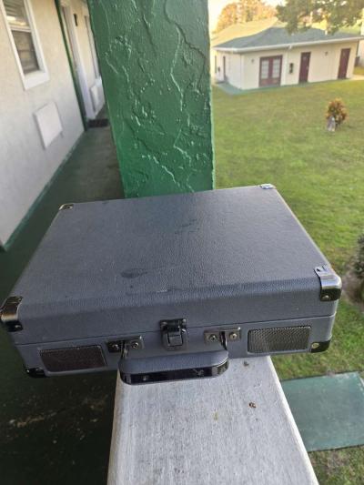 crosley record player - Thumbnail 2