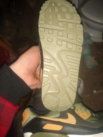 Nike shoes - Thumbnail 4