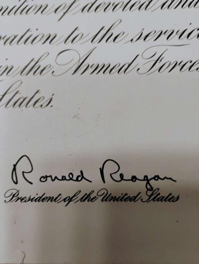 military in memory of signed by Ronald Reagan - Thumbnail 3