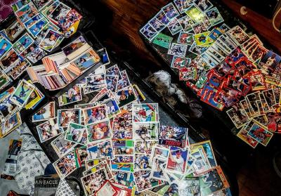 sports cards - Thumbnail 2