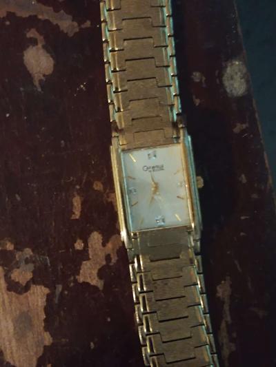 gold Bulova watch - Thumbnail 2