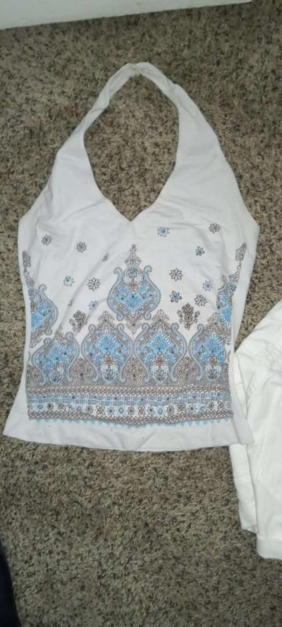 clothes lot - Thumbnail 2